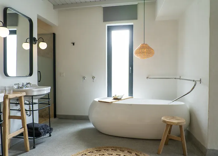 Yacht Boheme Hotel-boutique Class - Adults Only