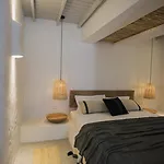 Ξενοδοχείο Yacht Boheme Hotel-boutique Class - Adults Only 3*