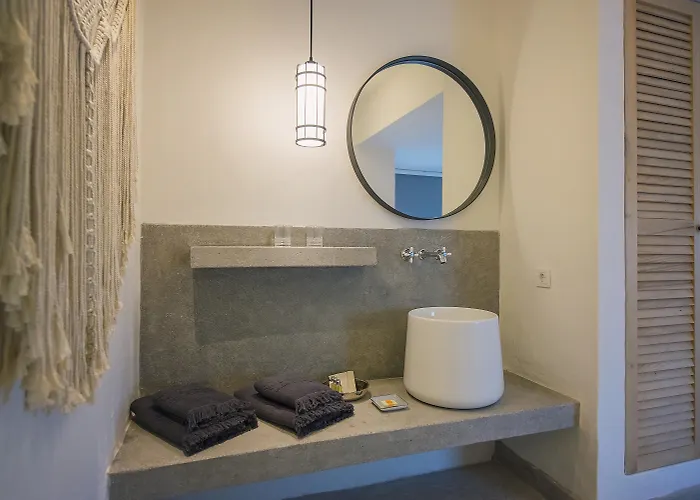 Yacht Boheme Hotel-boutique Class - Adults Only