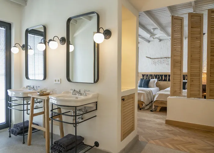 Yacht Boheme Hotel-boutique Class - Adults Only 3*