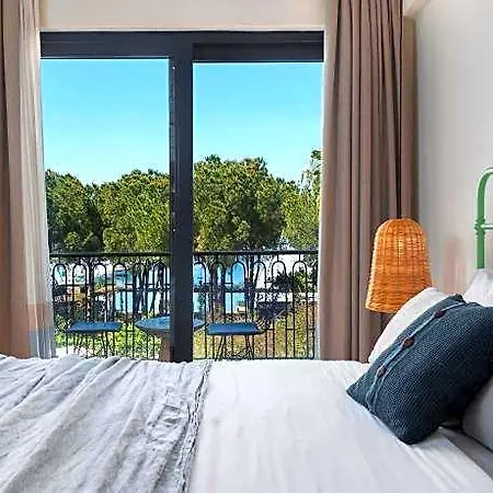 Yacht Boheme Hotel-boutique Class - Adults Only