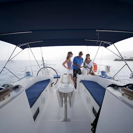 Yacht Boheme Hotel-boutique Class - Adults Only Hotel 4*