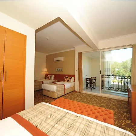 Ξενοδοχείο Yacht Boheme Hotel-boutique Class - Adults Only 3*