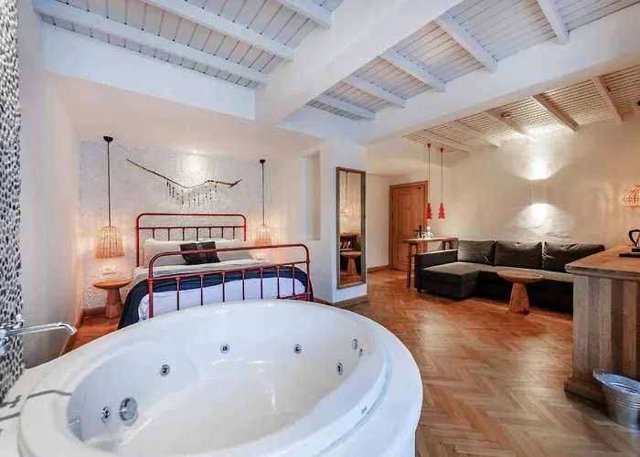 Yacht Boheme Hotel-boutique Class - Adults Only Ξενοδοχείο