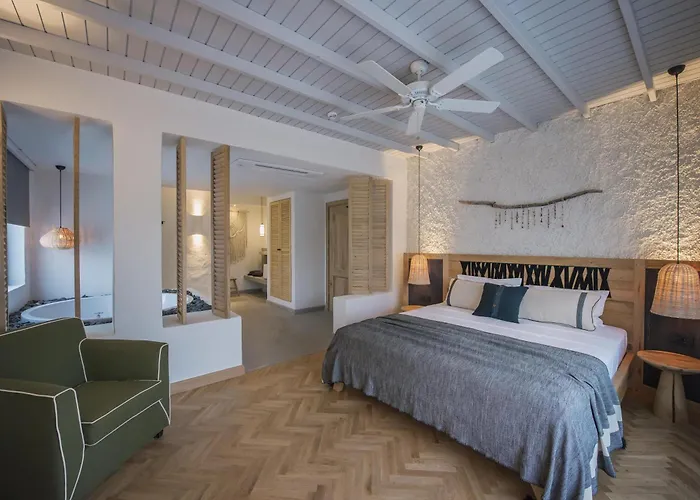 Yacht Boheme Hotel-boutique Class - Adults Only Ξενοδοχείο