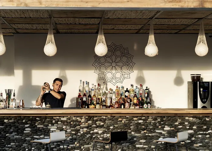 Yacht Boheme Hotel-boutique Class - Adults Only