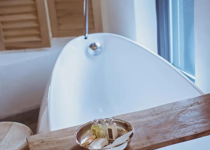 Yacht Boheme Hotel-boutique Class - Adults Only Hotel 3*