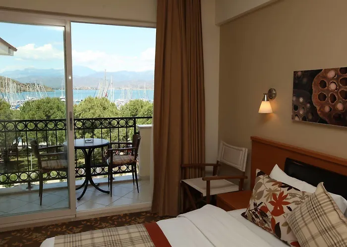 酒店 Yacht Boheme Hotel-boutique Class - Adults Only 费特希耶