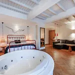 Yacht Boheme Hotel-boutique Class - Adults Only Szálloda