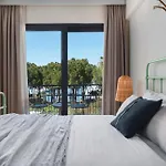 Yacht Boheme Hotel-boutique Class - Adults Only ホテル 3*