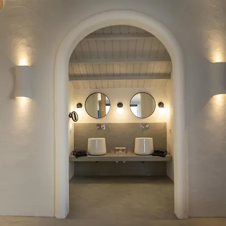 Yacht Boheme Hotel-boutique Class - Adults Only מלון 3*